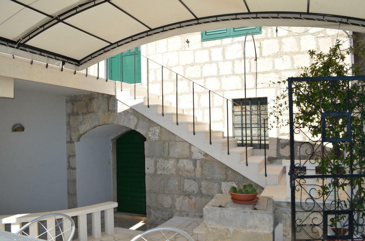 Villa House Marija à Brela Extérieur photo